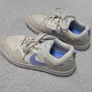 Nike Alleyoop W7 lavender